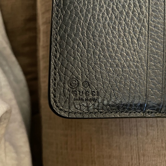 Gucci Conventional Wallet - Picture 4 of 7